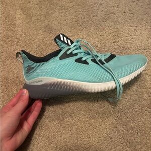 Adidas Alphabounce